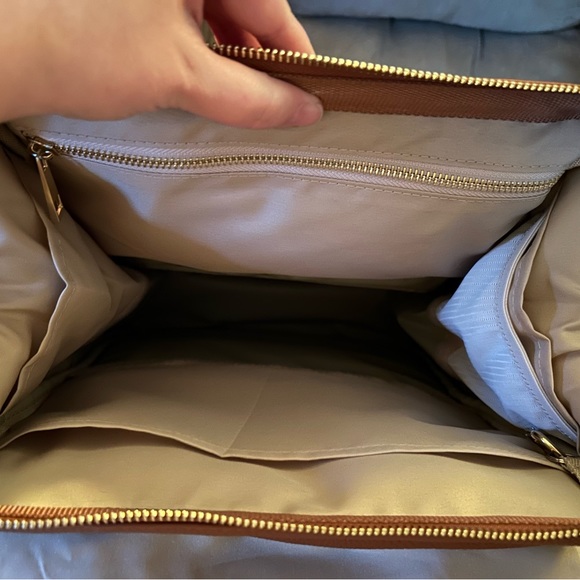 CleverMade Lily Diaper Bag with Handles - Picture 9 of 9